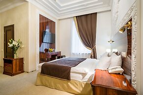 Sadovnicheskaya City Center