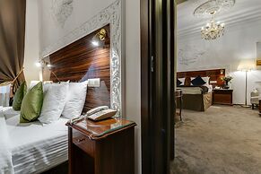 Sadovnicheskaya City Center