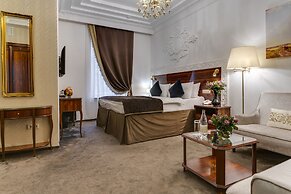 Sadovnicheskaya City Center