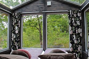Farmlodge