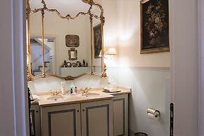 Villa Close to Florence, Hot Tub & Breathtaking View