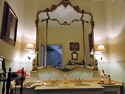 Villa Close to Florence, Hot Tub & Breathtaking View