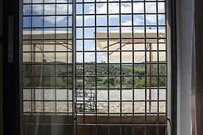 Villa Close to Florence, Hot Tub & Breathtaking View