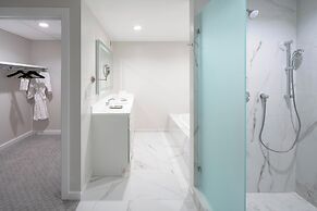 The Karol Hotel, St. Petersburg Clearwater, a Tribute Portfolio Hotel