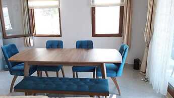 Villa Hibiskus, Sleeps 7 Overlooking Kalkan