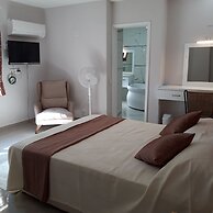 Villa Hibiskus, Sleeps 7 Overlooking Kalkan