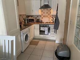 Harbour View Luxury Comfortable Holiday Apartment