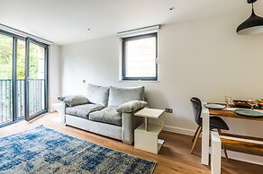 Luxury 1 Bed Castle View Apartment