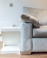 Luxury 1 Bed Castle View Apartment