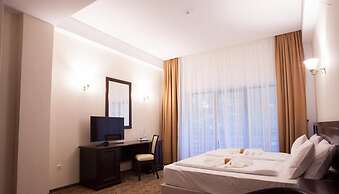 Rediu Hotel & Restaurant