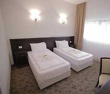 Rediu Hotel & Restaurant