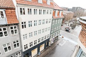 2-bedroom apartment by Kongens Nytorv