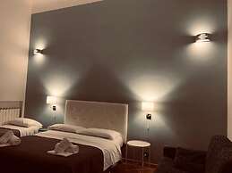 A Due Passi dal Ponte