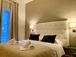 A Due Passi dal Ponte