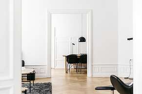 Apartment near Tivoli