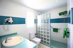 Apartamentos Corona Mar