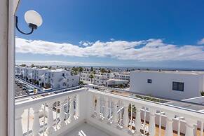 Apartamentos Corona Mar