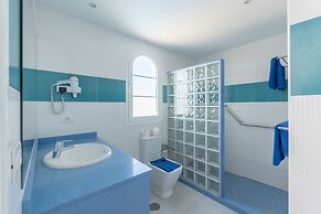 Apartamentos Corona Mar