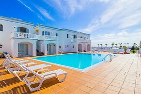 Apartamentos Corona Mar