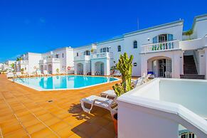 Apartamentos Corona Mar