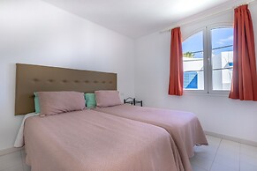 Apartamentos Corona Mar