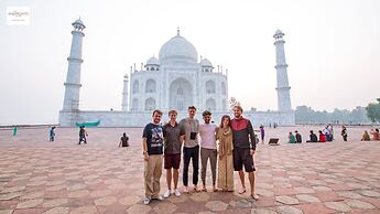 Madpackers Hostel Agra