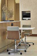 AC Hotel by Marriott Atlanta Airport Gateway