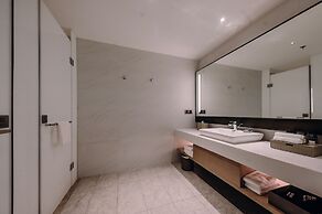 Four Points by Sheraton Jiaxing