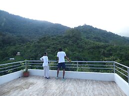 Hostal Alto De La Montaña