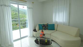 Hostal Alto De La Montaña