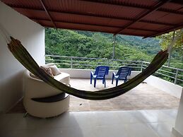 Hostal Alto De La Montaña