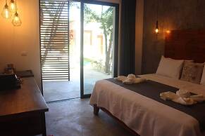 Little Gem Hotel Tulum La Veleta