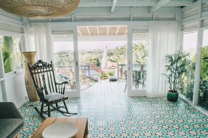 White Tortoise Eco Villa's