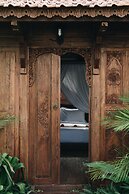 White Tortoise Eco Villa's