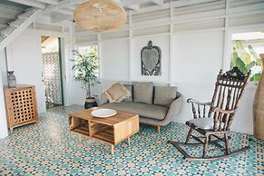 White Tortoise Eco Villa's