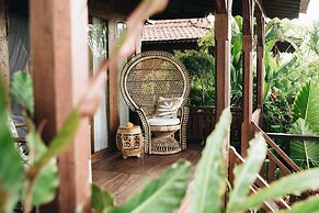 White Tortoise Eco Villa's