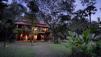 Mane Family Vacation