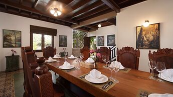 Mane Family Vacation