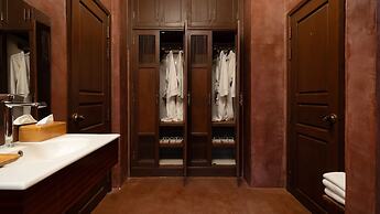 Mane Family Vacation