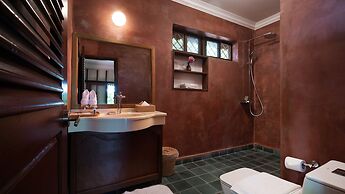 Mane Family Vacation