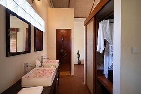 Mane Family Vacation