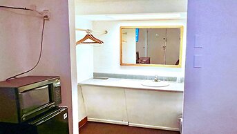 Thunderbird Motel Hillsboro