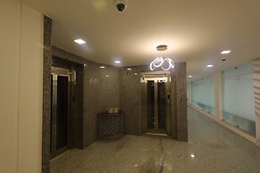 Kfour Apartment & Hotels Private Limited