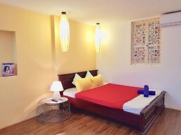 BC Family Homestay Apartment - Hanoi Old Quarter Center