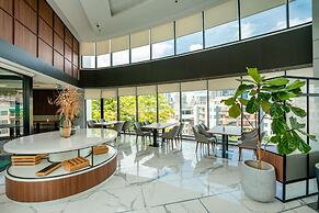 Amanta Hotel & Residence Sathorn