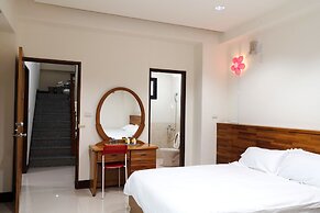 Happy Holiday Homestay