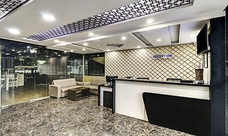 Treebo Sahara Suites