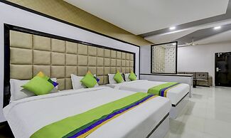 Treebo Sahara Suites