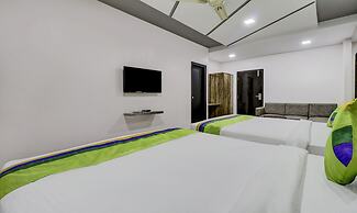 Treebo Sahara Suites