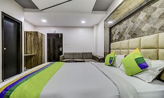 Treebo Sahara Suites